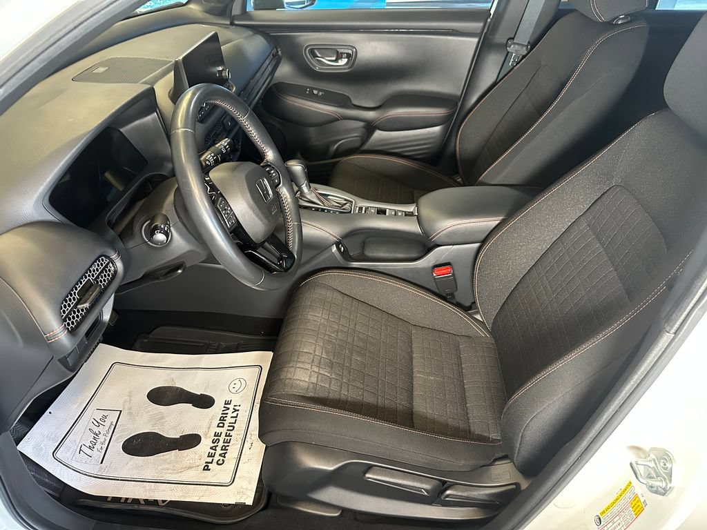 Used 2023 Honda HR-V Sport image 20