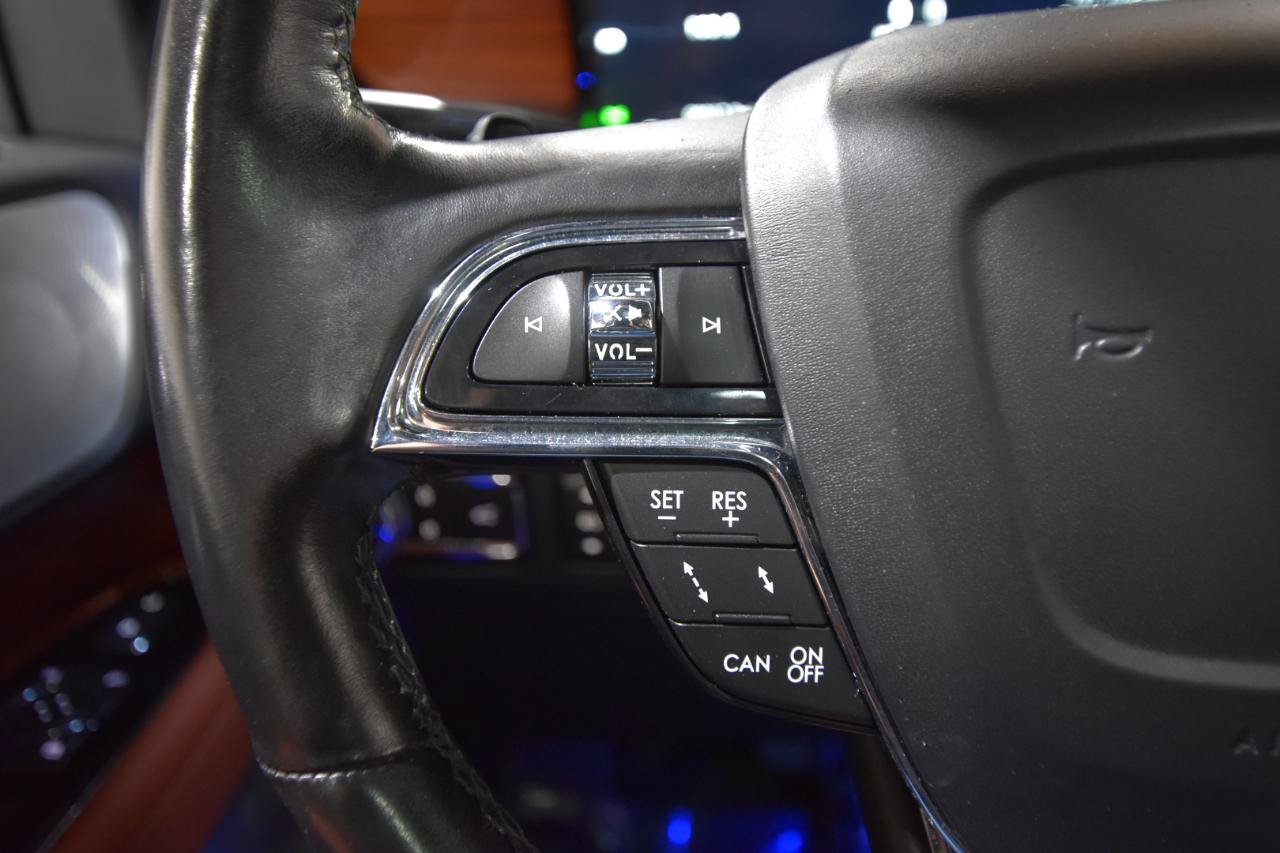 Used 2018 Lincoln Navigator L Reserve w/ Technology Package AWD/4WD image 17