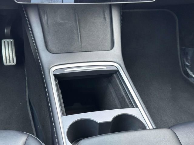 Used 2021 Tesla Model Y Performance image 21