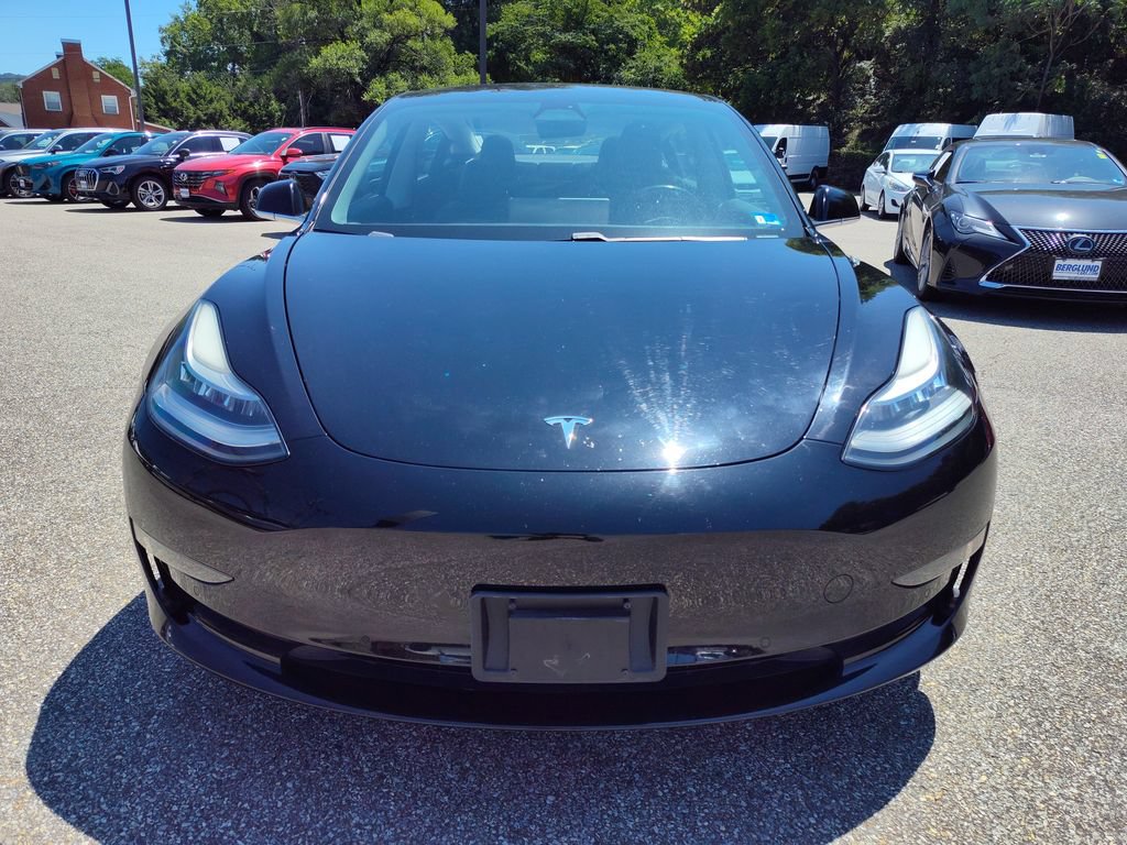 Used 2018 Tesla Model 3 Long Range RWD image 9