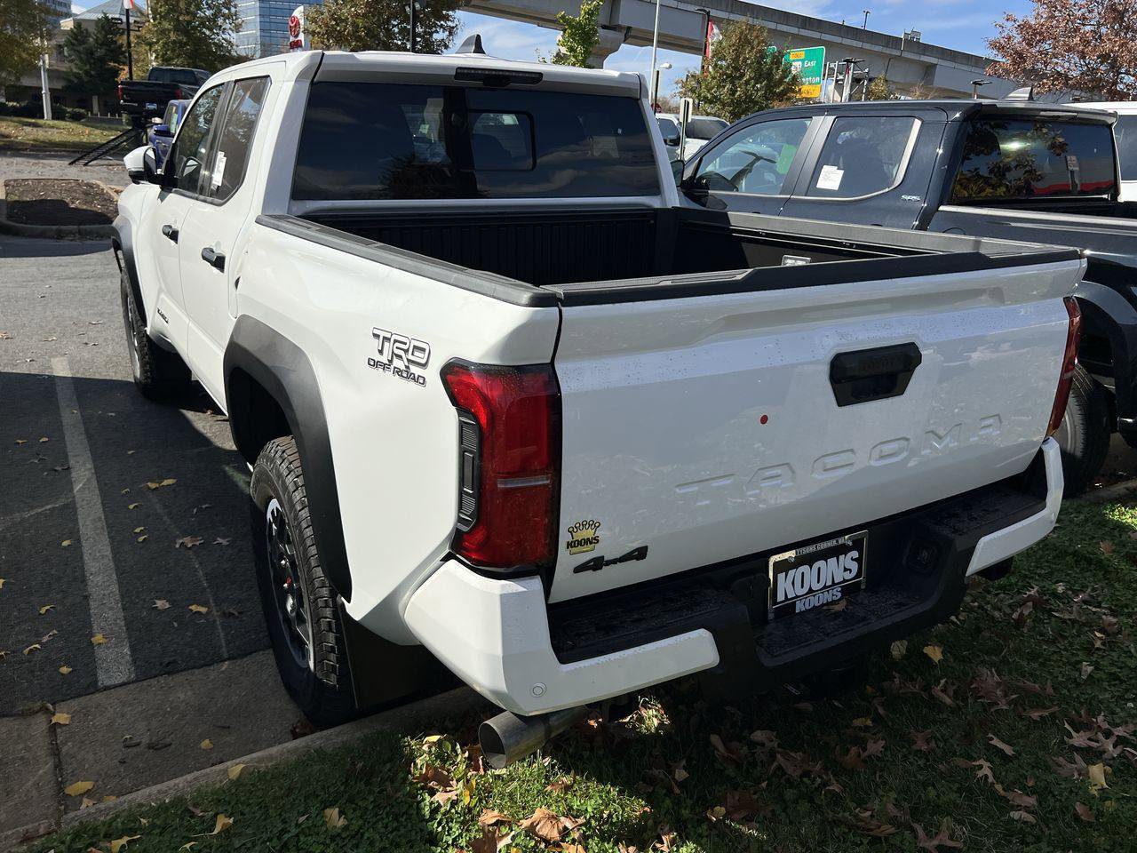 New 2024 Toyota Tacoma TRD Off-Road image 2