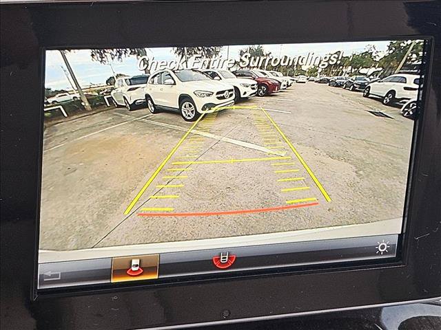 Used 2019 Mercedes-Benz GLC 300 image 13
