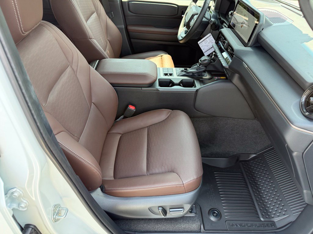 New 2026 Toyota Land Cruiser w/ Premium Package AWD/4WD image 47