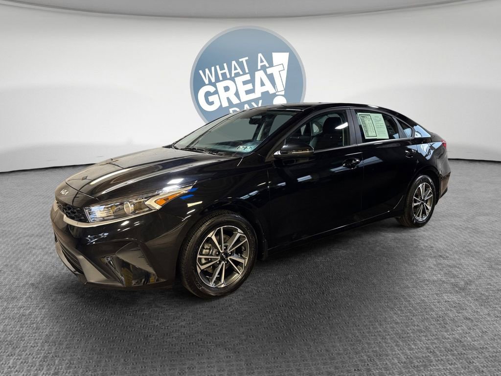 Certified 2023 Kia Forte LXS w/ LXS Technology Package image 8