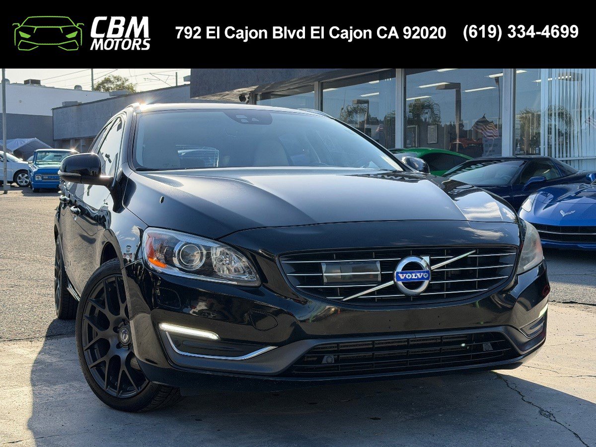 Used 2015 Volvo V60 T5 Platinum image 1