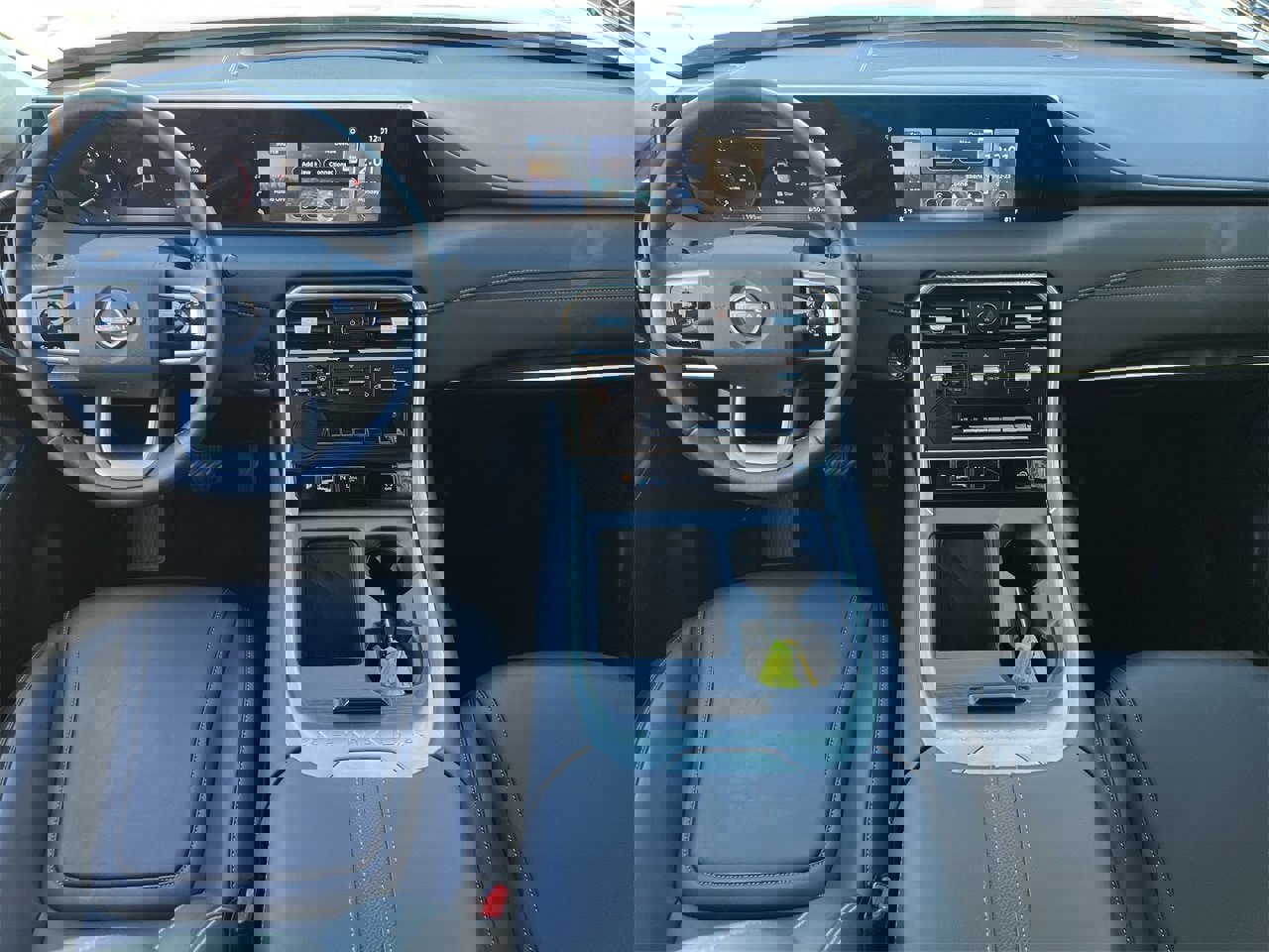 Certified 2025 Nissan Armada SV image 8