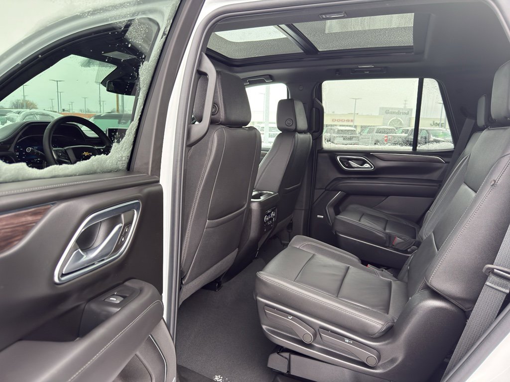 Used 2024 Chevrolet Tahoe LT w/ LT Signature Package image 30