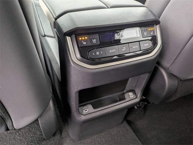 Used 2025 Lexus TX 500h AWD image 13