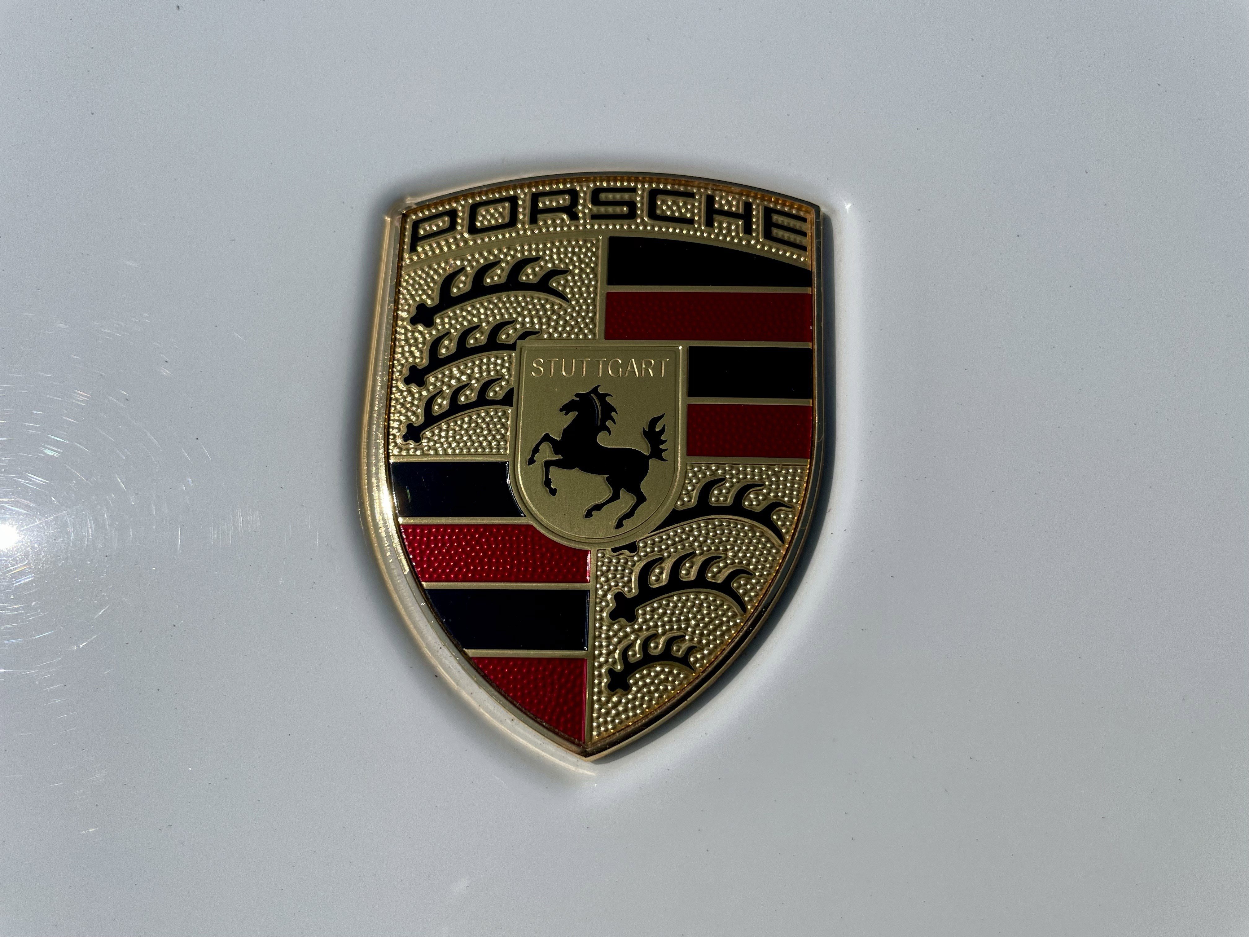 Used 2022 Porsche Macan image 32