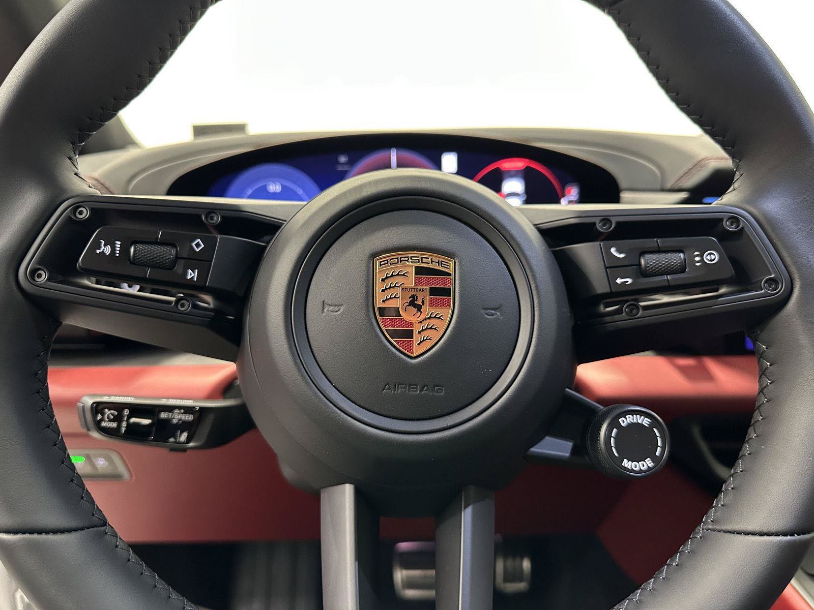 New 2026 Porsche Macan 4S Electric AWD/4WD image 24