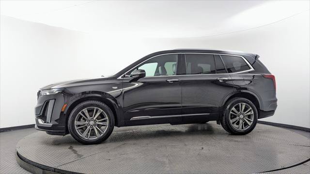 Used 2025 Cadillac XT6 Premium Luxury FWD image 3