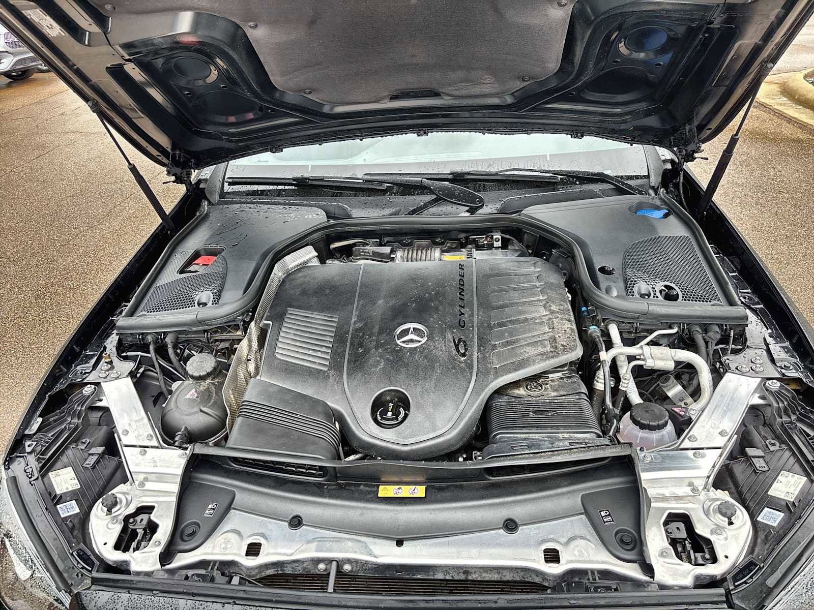 Used 2023 Mercedes-Benz E 450 Coupe image 13