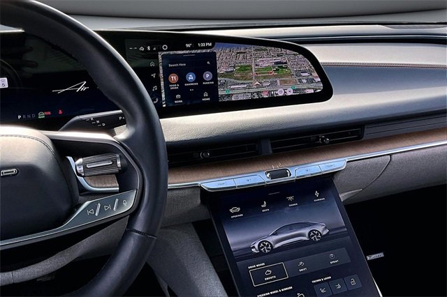 Used 2023 Lucid Air Touring image 9