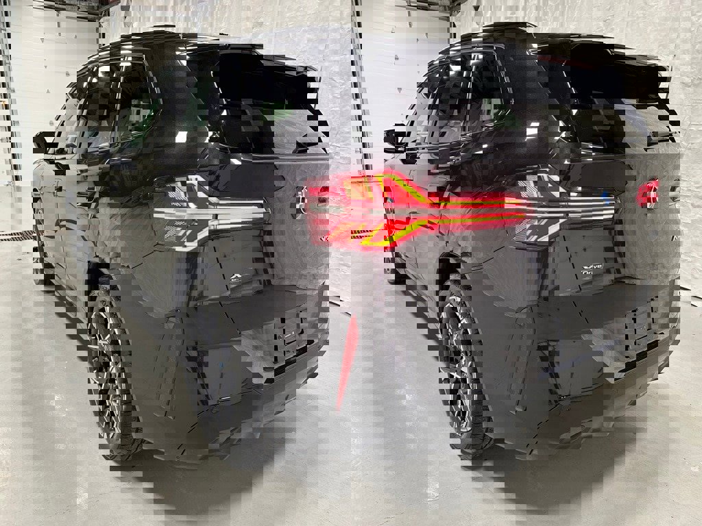 Used 2025 BMW X3 xDrive30i w/ M Sport Package image 5