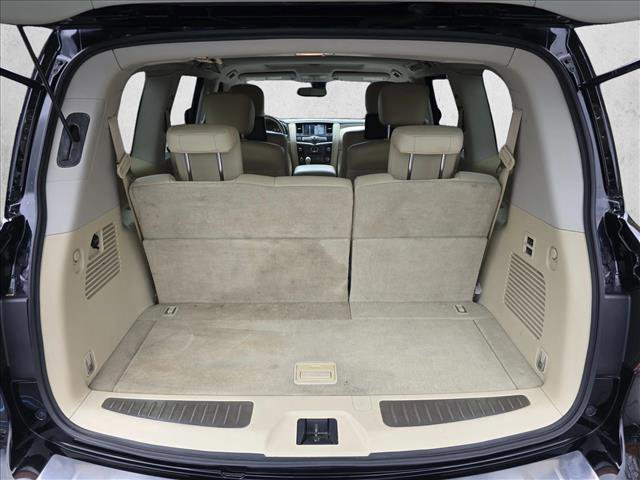 Used 2016 INFINITI QX80 Luxe w/ 22" Wheel Package image 12