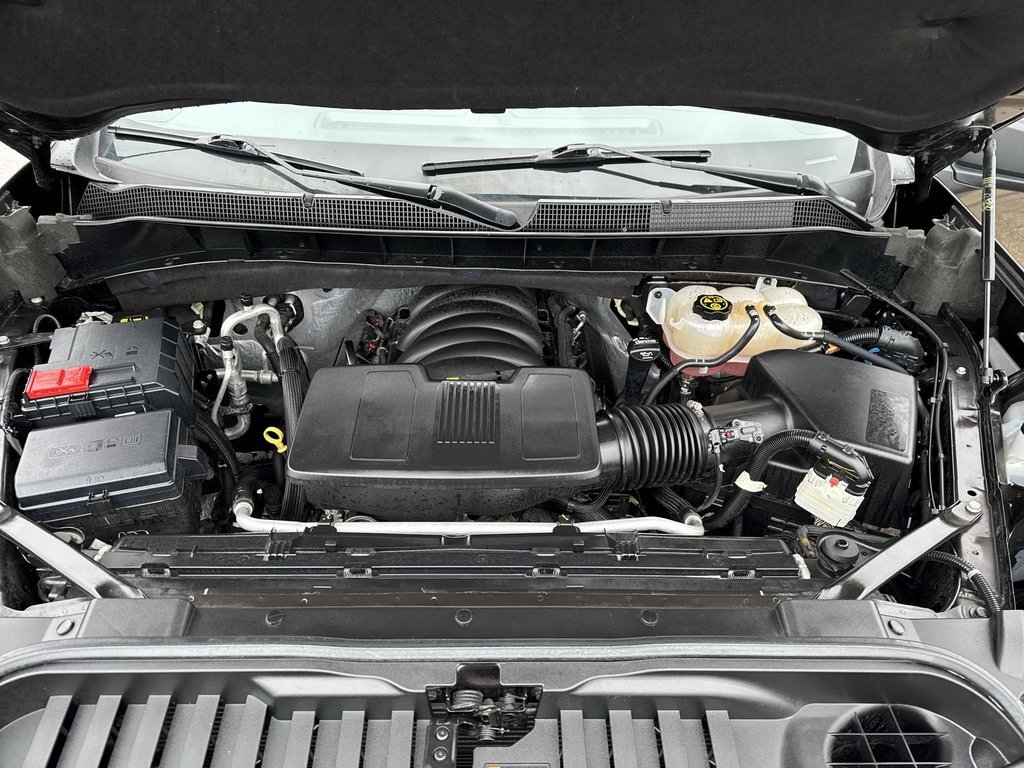 Certified 2022 Chevrolet Silverado 1500 LT w/ Z71 Off-Road Package image 17