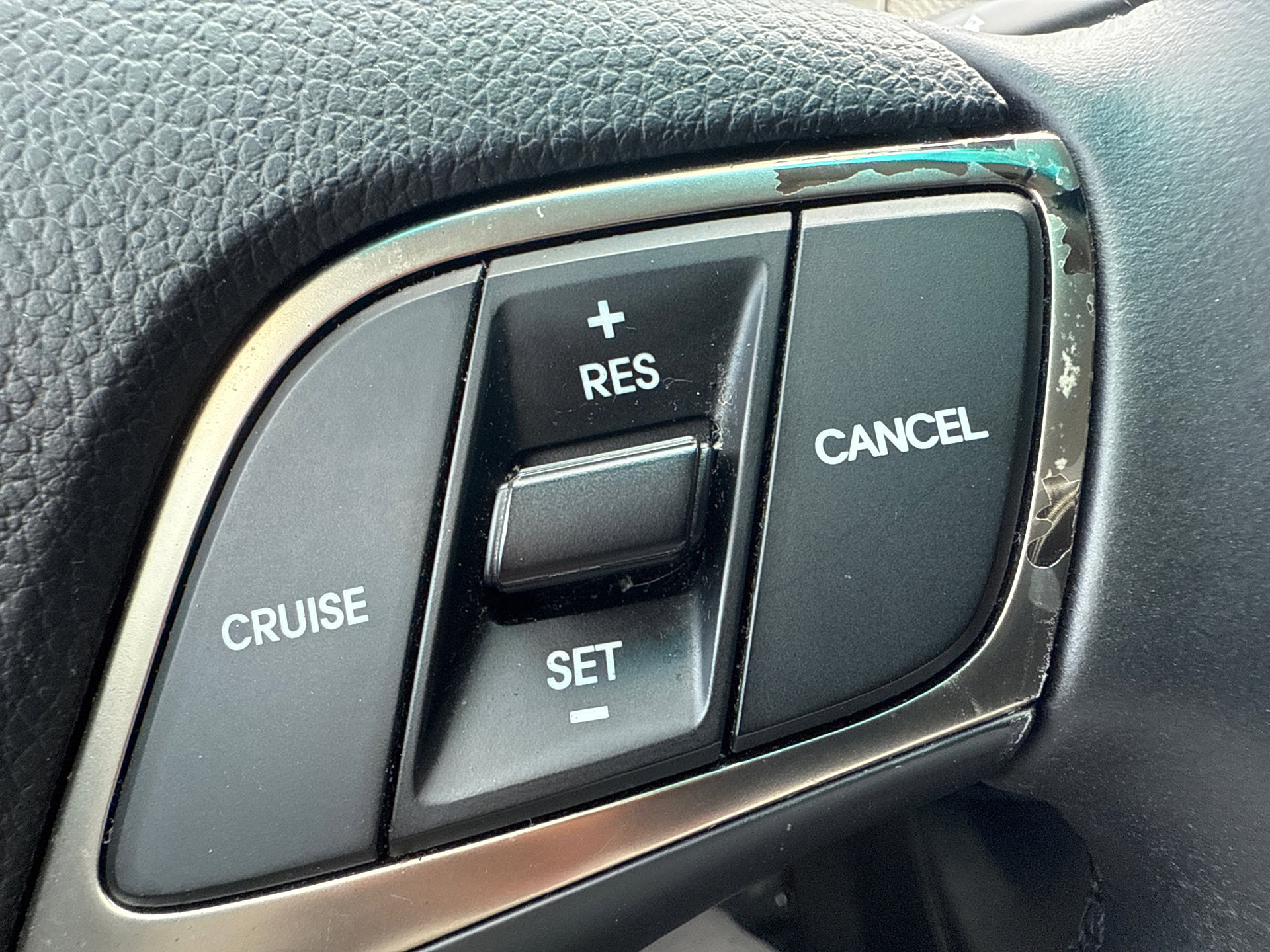 Used 2013 Hyundai Azera w/ Technology Pkg FWD image 30