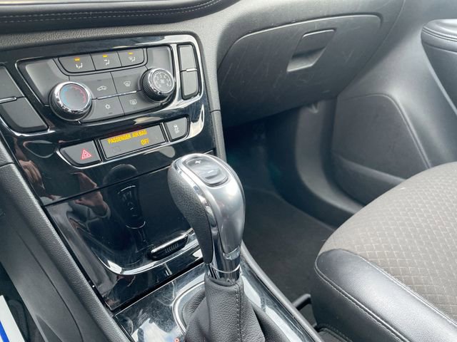 Used 2019 Buick Encore Preferred image 19