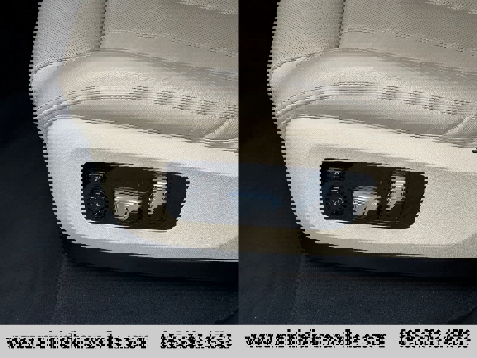 Used 2022 BMW X5 sDrive40i w/ Luxury Seating Package image 11