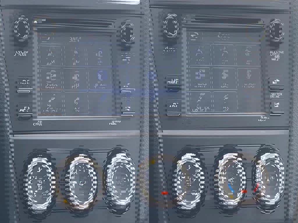 Used 2018 Subaru Forester 2.5i w/ Alloy Wheel Package image 9