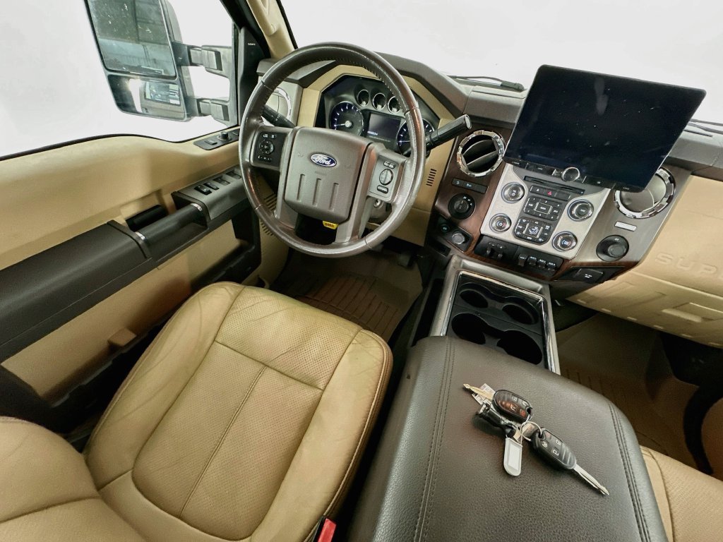 Used 2016 Ford F250 Lariat w/ Lariat Ultimate Package AWD/4WD image 10