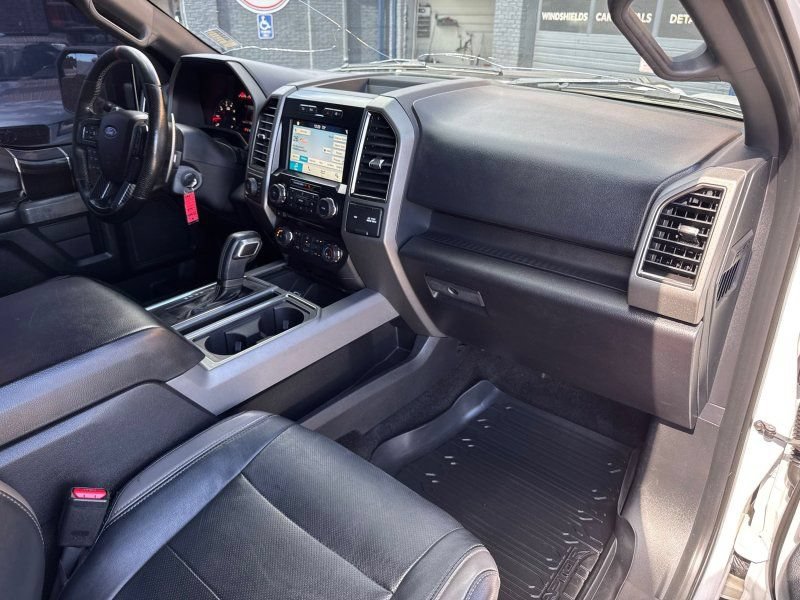 Used 2017 Ford F150 Raptor w/ Equipment Group 801A Mid AWD/4WD image 18