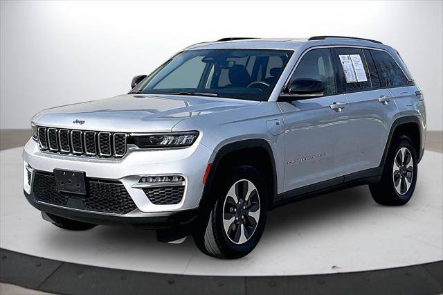 Certified 2022 Jeep Grand Cherokee Limited 4xe AWD/4WD image 4