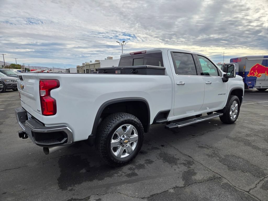 Used 2023 Chevrolet Silverado 2500 LTZ image 6