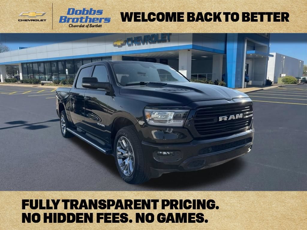 Used 2023 RAM 1500 Laramie AWD/4WD image 1