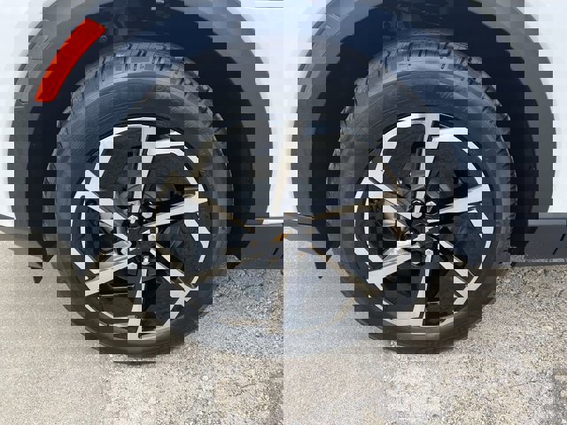 New 2026 Chevrolet Equinox EV LT image 33