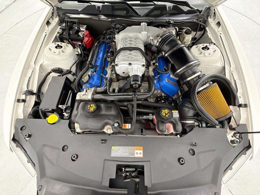 Used 2013 Ford Mustang Shelby GT500 RWD image 25