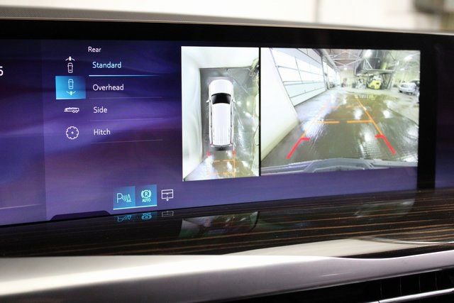 New 2026 Cadillac Escalade Luxury w/ Touring Package image 19