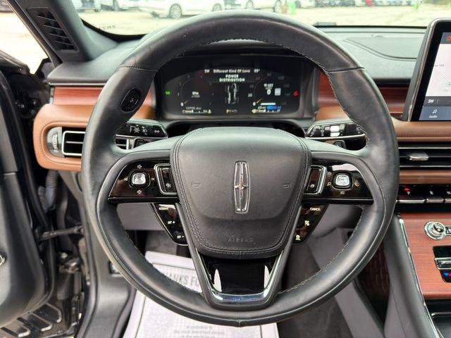Used 2023 Lincoln Aviator Grand Touring w/ Elements Package Plus image 46