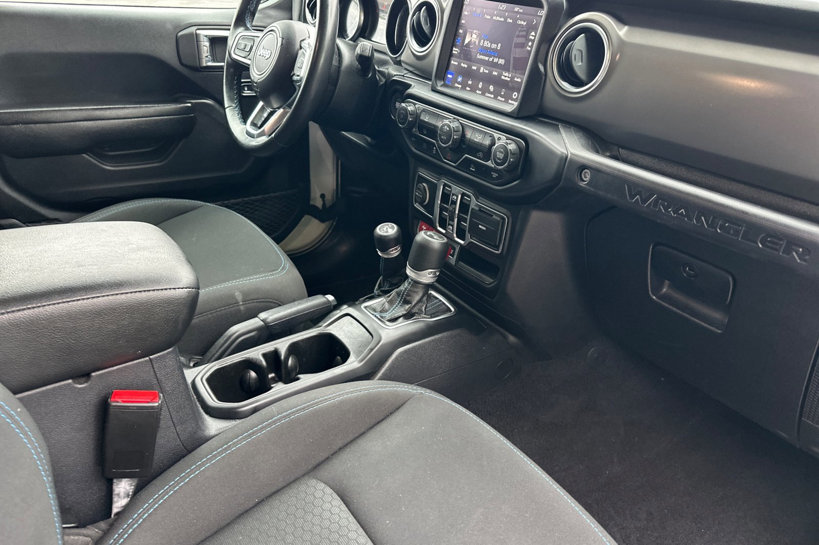 Used 2021 Jeep Wrangler Unlimited Rubicon 4xe image 16