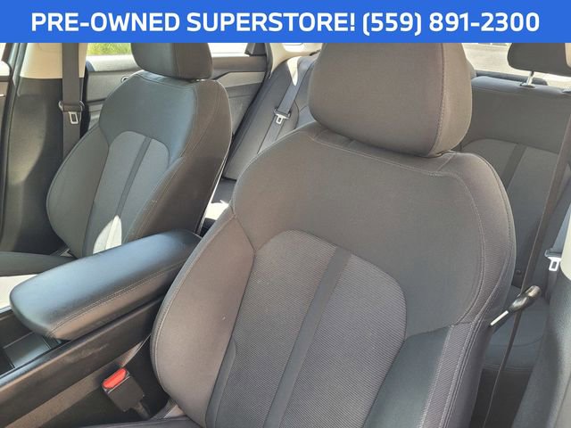 Used 2022 Kia K5 LXS FWD image 13