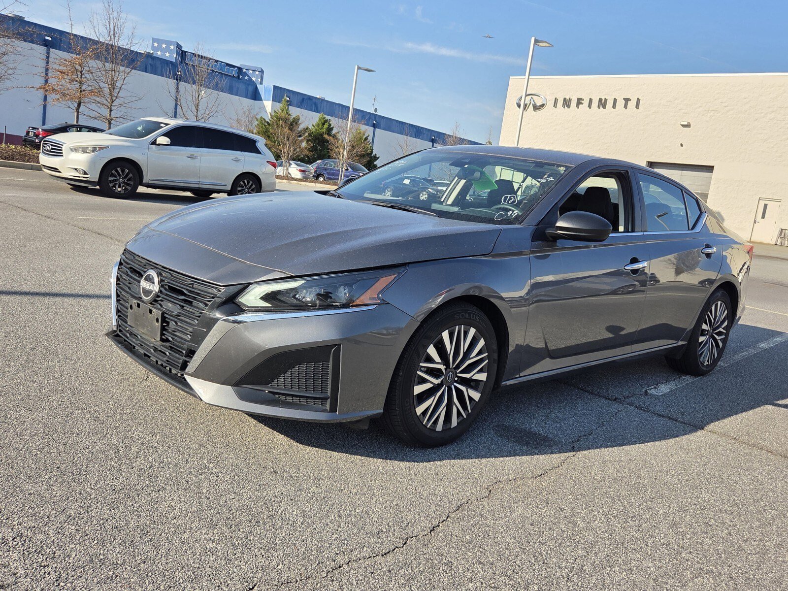 Used 2024 Nissan Altima 2.5 SV