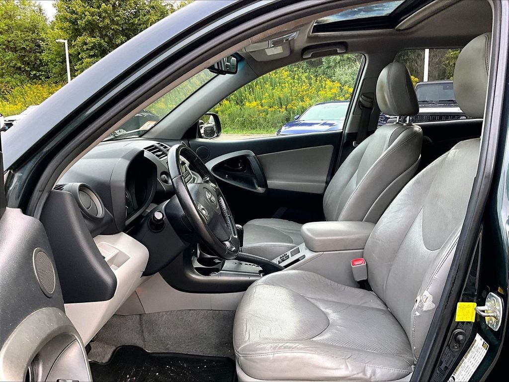 Used 2012 Toyota RAV4 Limited w/ Premium Plus Value Pkg AWD/4WD image 4