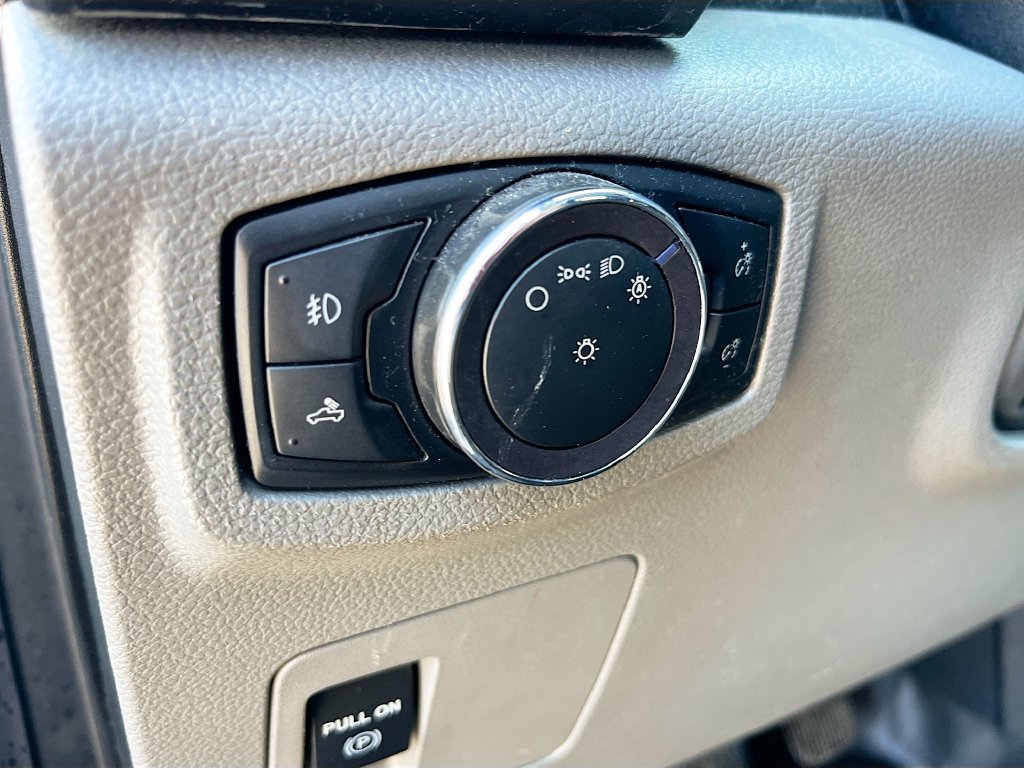 Used 2019 Ford F150 XL w/ Equipment Group 101A Mid RWD image 10