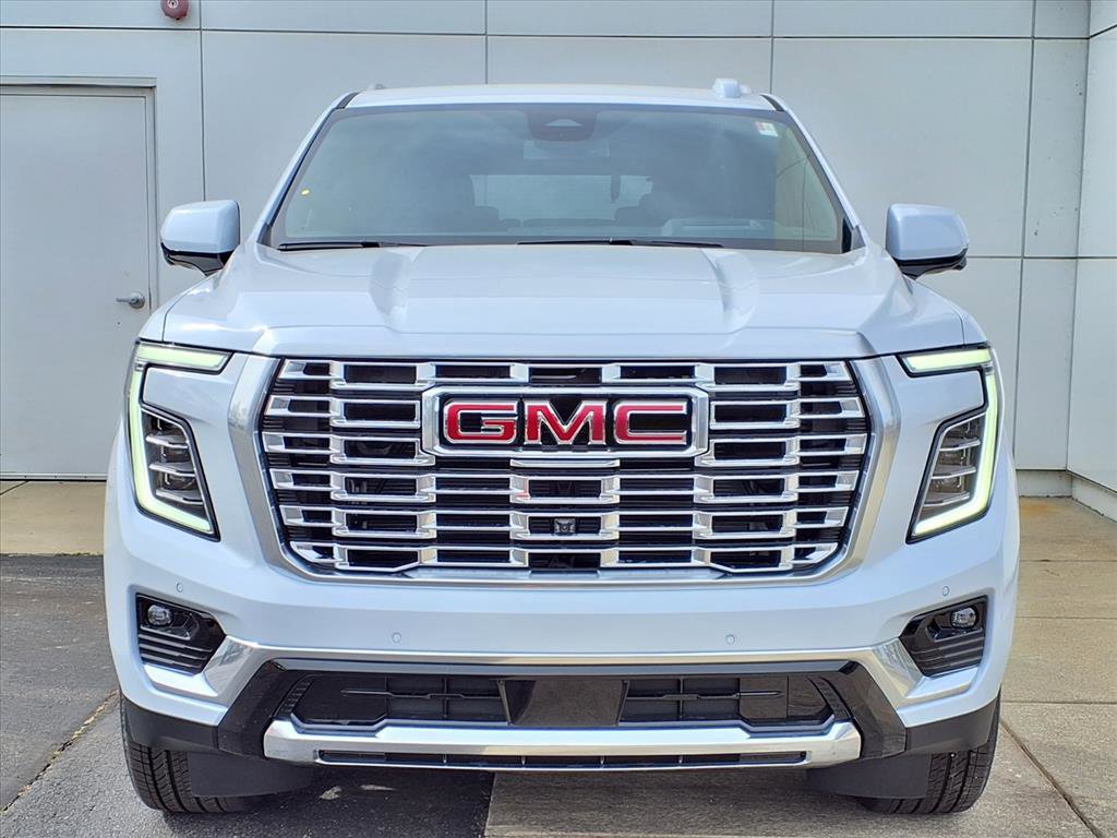 New 2026 GMC Yukon Denali w/ LPO, Floor Liner Package image 2