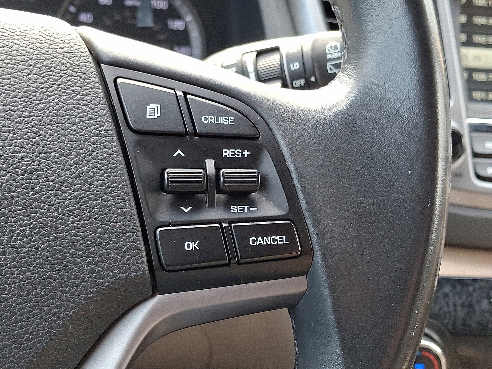 Used 2017 Hyundai Tucson Limited w/ Cargo Package AWD/4WD image 23
