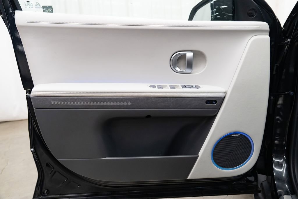 Used 2024 Hyundai Ioniq 5 Limited image 22