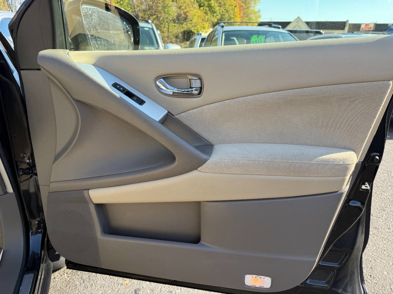 Used 2013 Nissan Murano S image 26