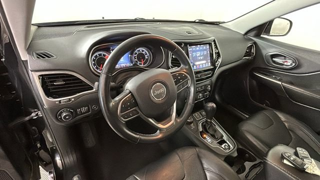 Used 2020 Jeep Cherokee Limited AWD/4WD image 14