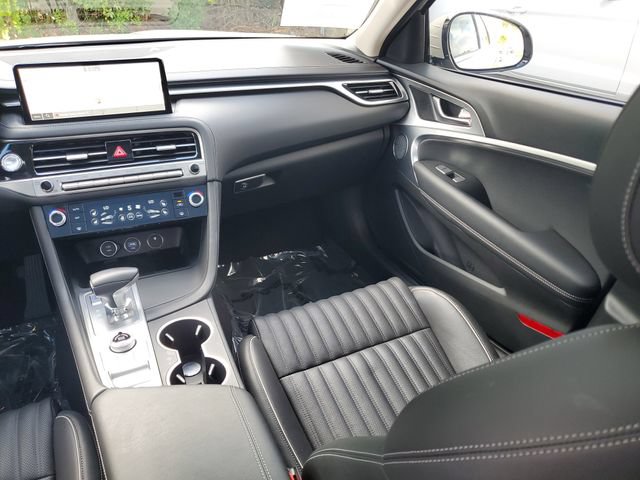 Certified 2026 Genesis G70 2.5T Prestige RWD image 24