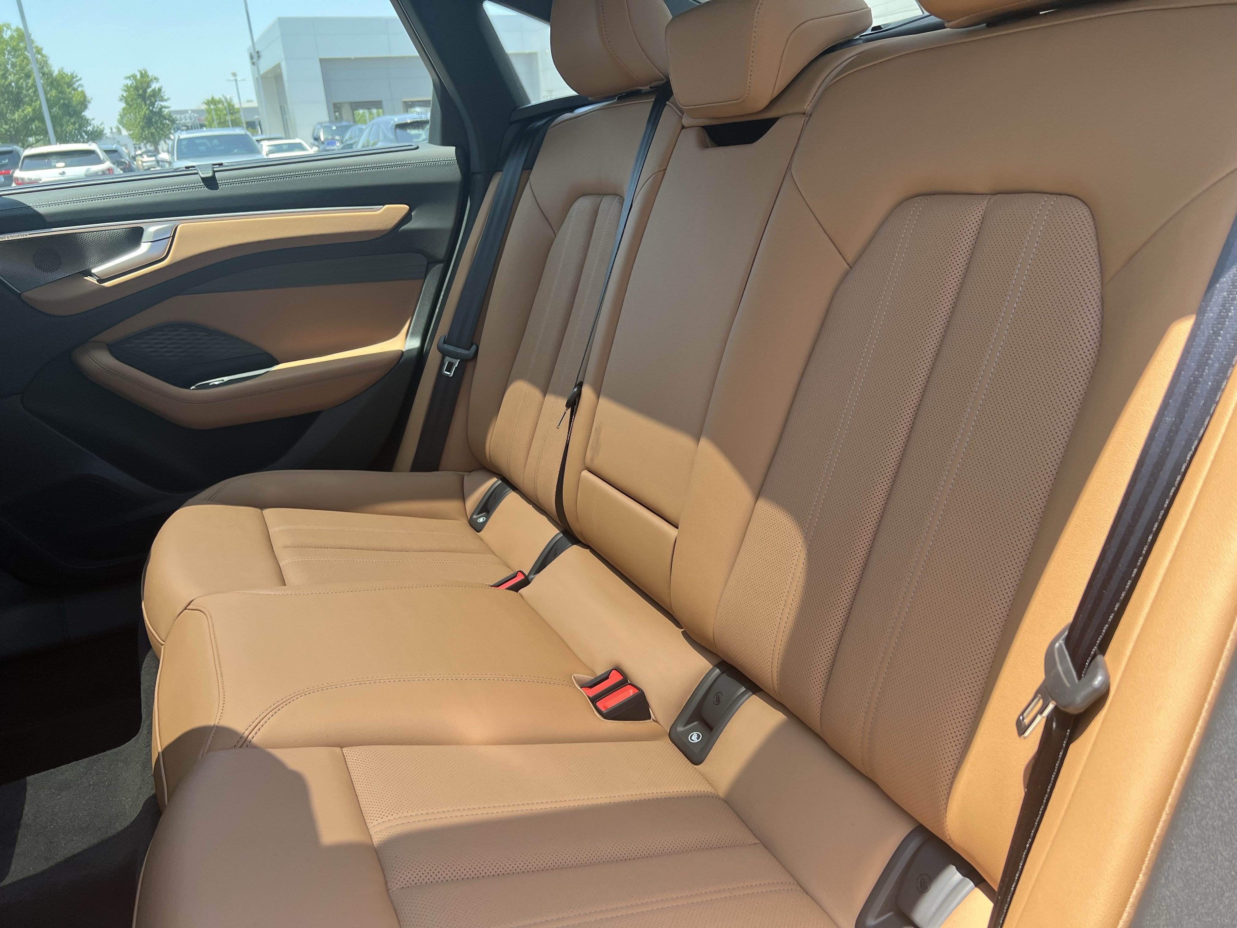 New 2026 Audi A6 Premium Plus AWD/4WD image 34