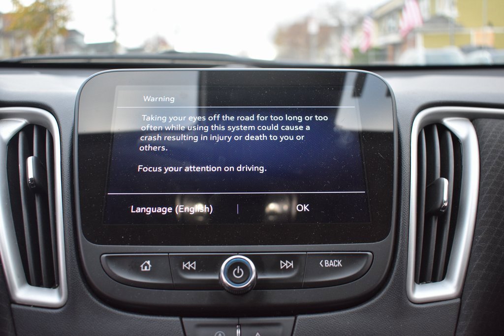 Used 2024 Chevrolet Malibu LT image 18