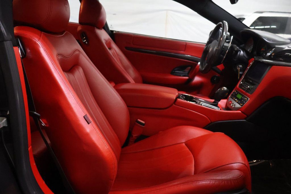 Used 2011 Maserati GranTurismo S image 10