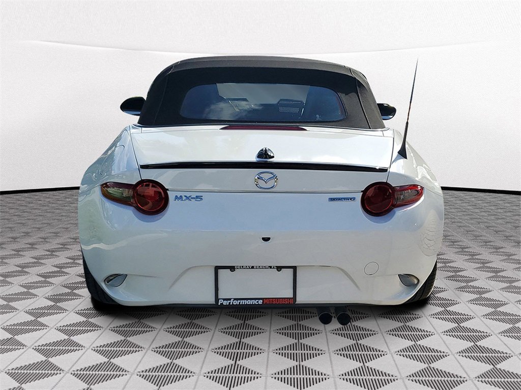 Used 2020 MAZDA MX-5 Miata Sport image 5