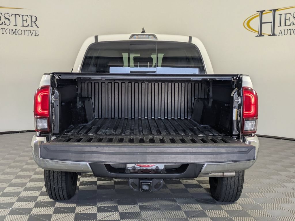 Used 2021 Toyota Tacoma SR5 RWD image 29