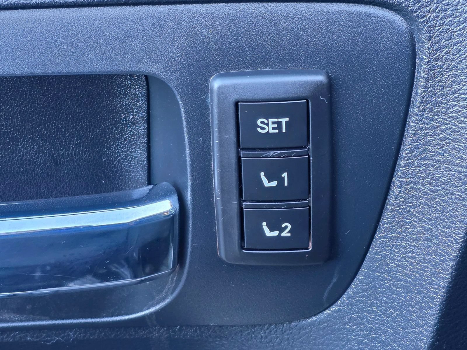 Used 2018 Toyota Tundra Platinum AWD/4WD image 22